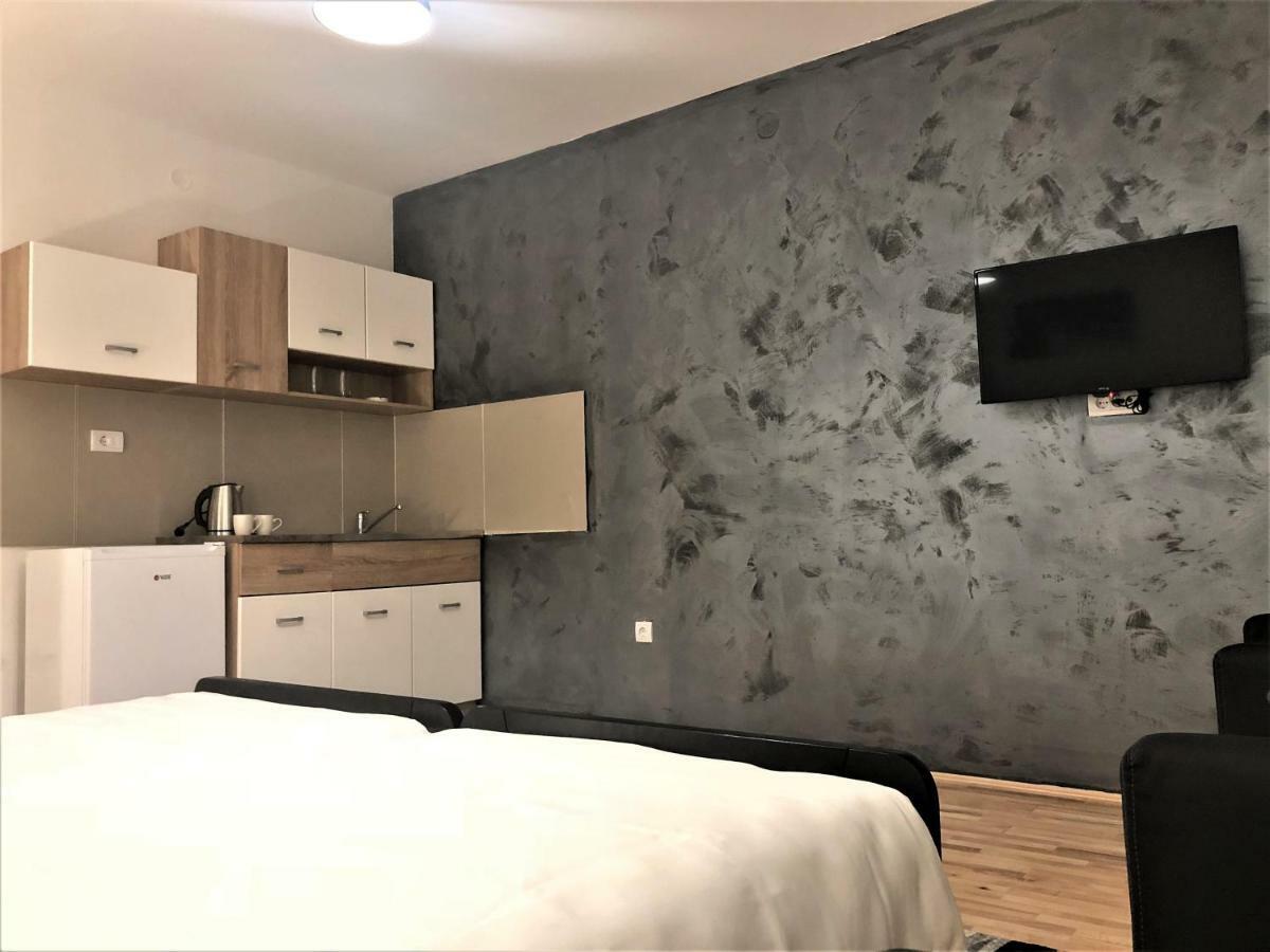 Airport Rest Apartments بلغراد المظهر الخارجي الصورة