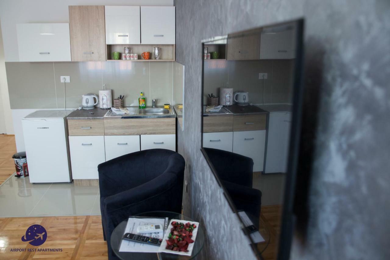Airport Rest Apartments بلغراد المظهر الخارجي الصورة
